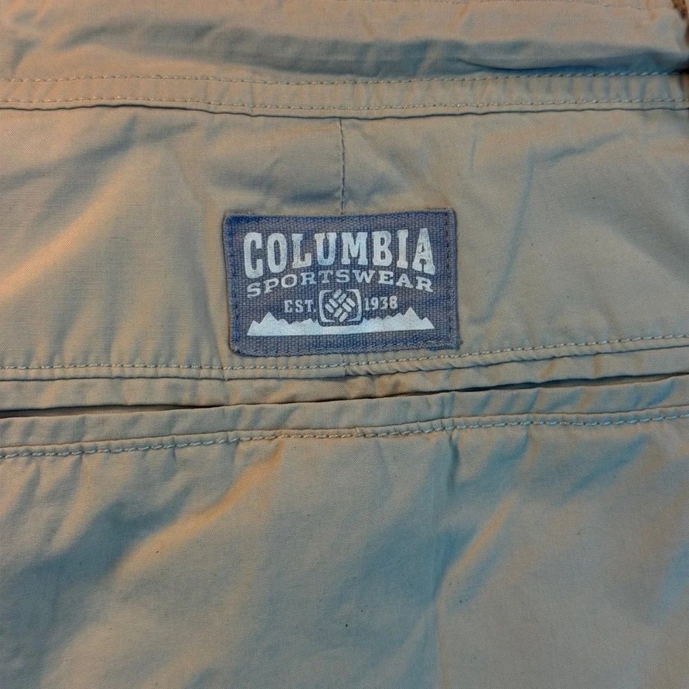 Columbia‎ Shorts Mens 40W Beige Chino Casual Outdoor Cotton Flat Front